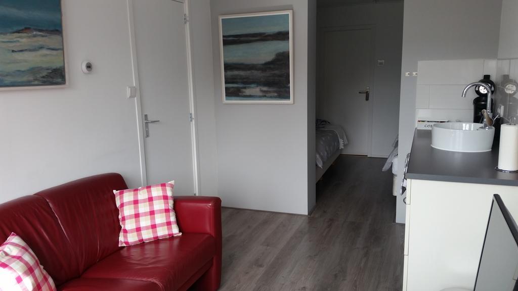 Homestay Bij Aelita 덴버크 외부 사진