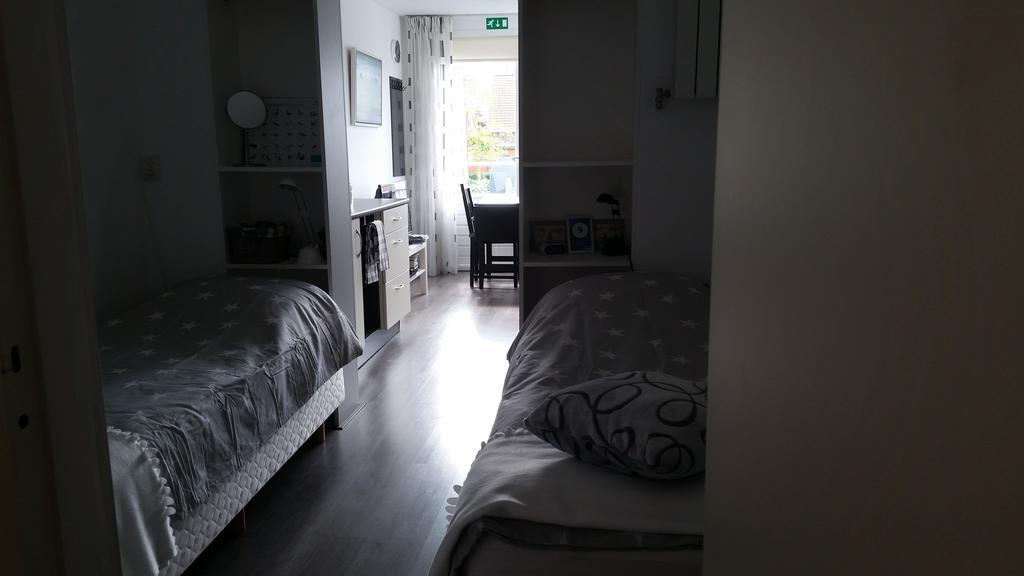 Homestay Bij Aelita 덴버크 외부 사진